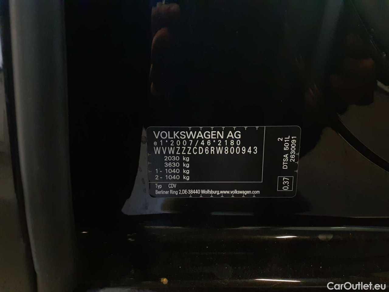 Volkswagen  Golf  Variant 2.0 TDI SCR Life Manual Diesel  97 #11