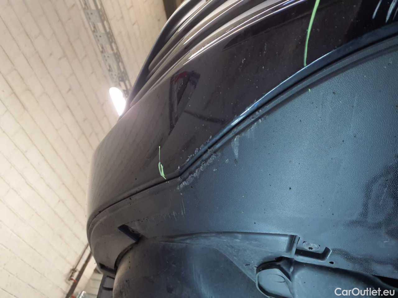 Volkswagen  Golf  Variant 2.0 TDI SCR Life Manual Diesel  97 #34