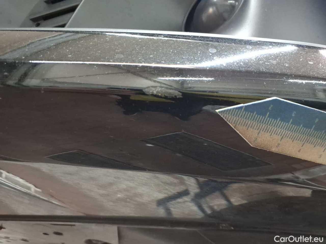 Audi  A4 Avant 30 TDI S tronic Automatic Diesel/Electric  88 #33