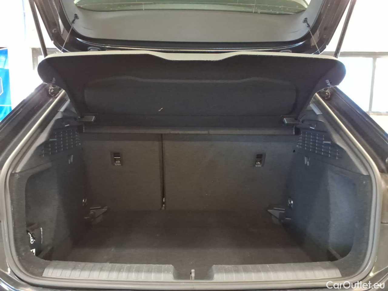 Audi  A3 35 TDI Sportback S tronic Automatic Diesel  92 #5