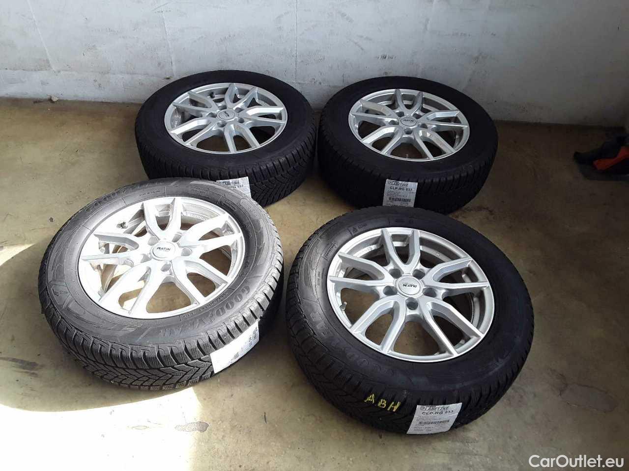 Skoda  Superb Combi 2.0 TDI DSG Style Automatic Diesel  85 #11