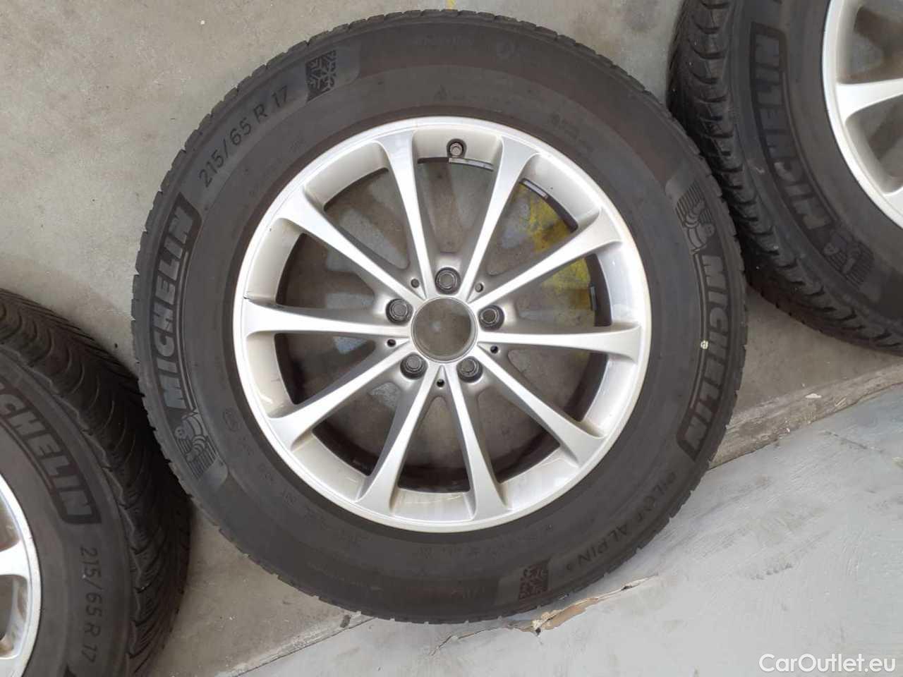 Mercedes  GLA 200 d 4Matic 8G-DCT Progressive Automatic Diesel  106 #19