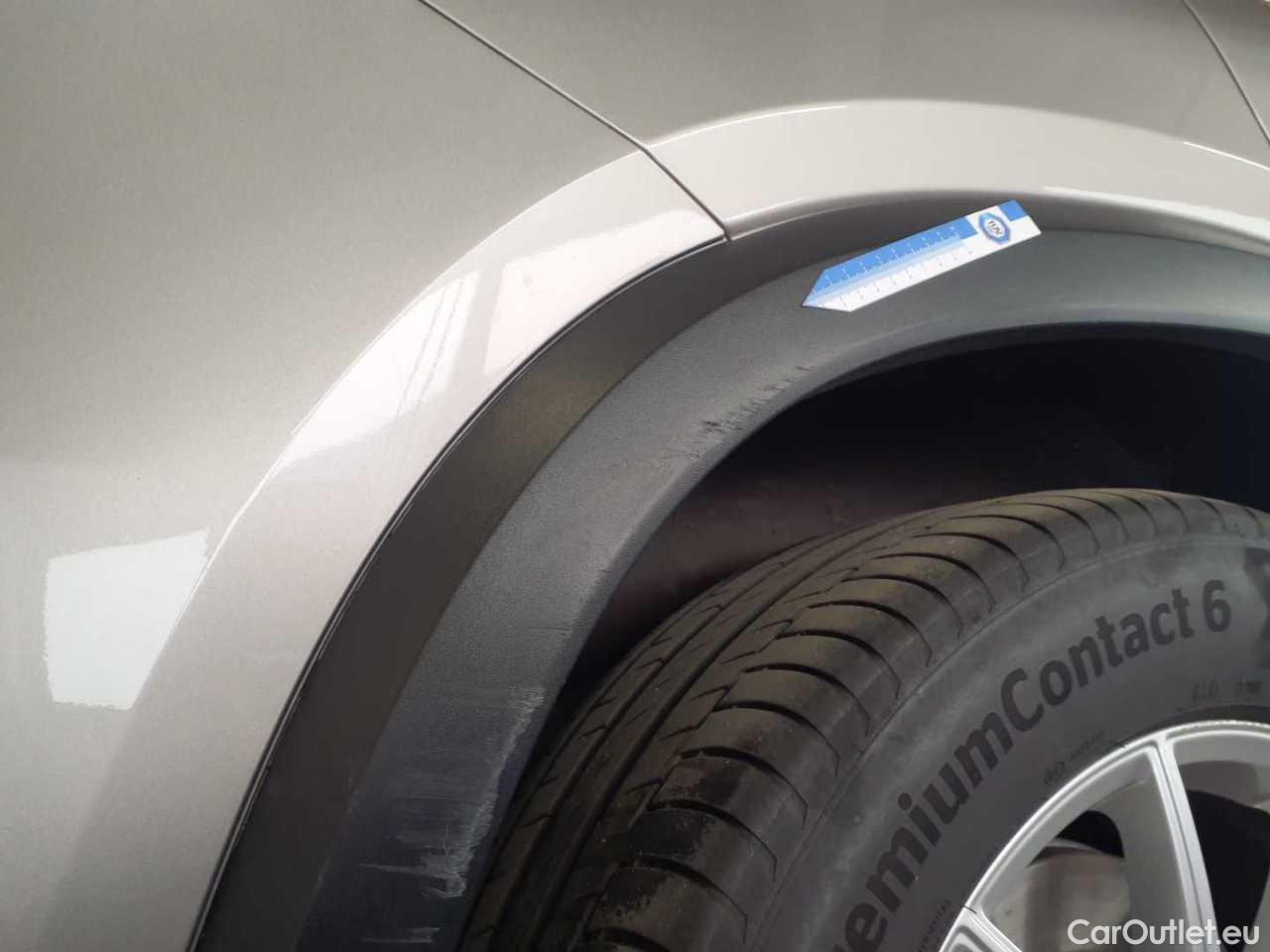 Mercedes  GLE 350 de 4Matic 9G-TRONIC AMG Line Automatic Diesel/Electric  128 #35