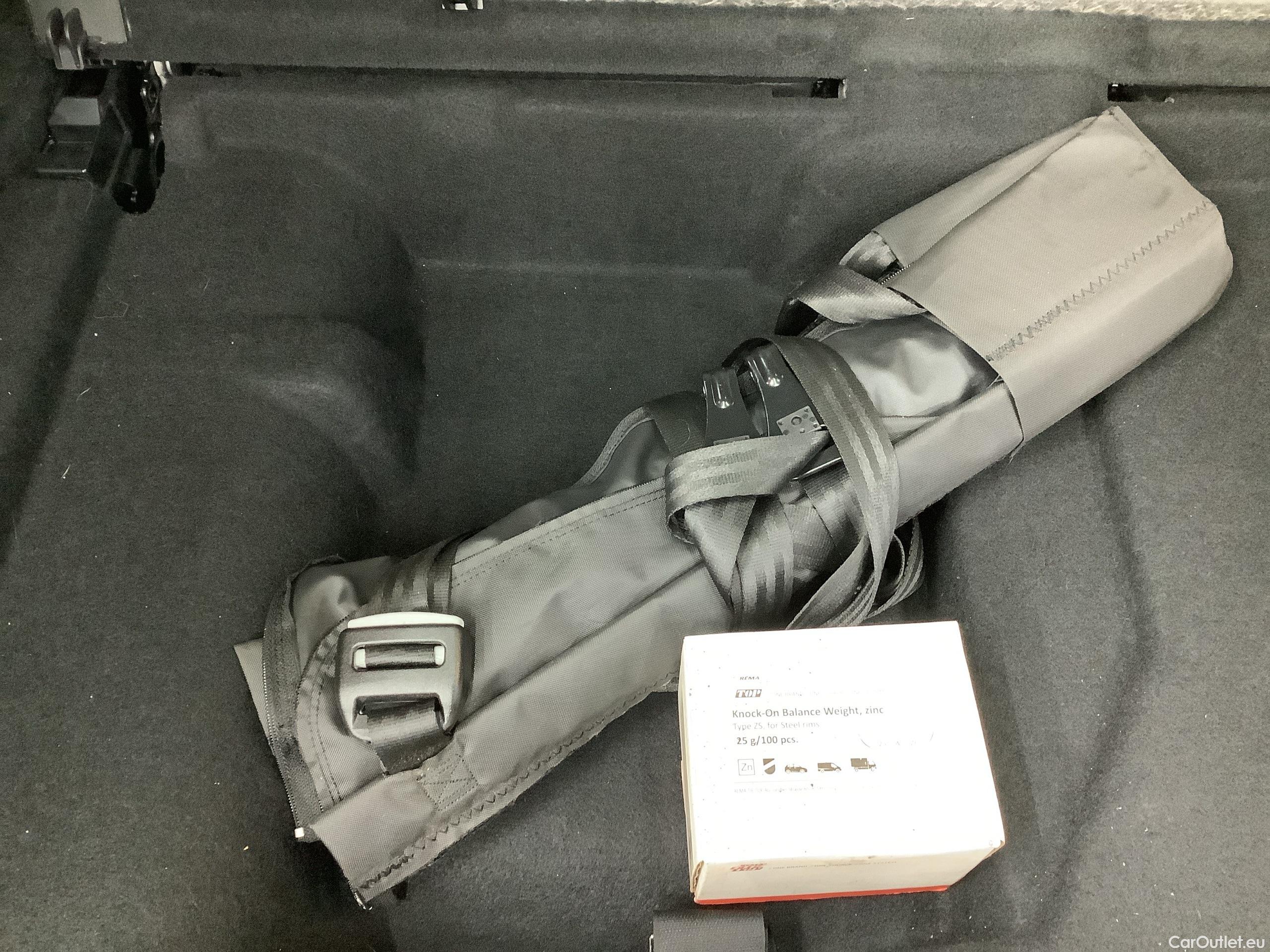 Volvo  XC90 T8 AWD Recharge Plus Bright Automatic Petrol/Electric  129 #25