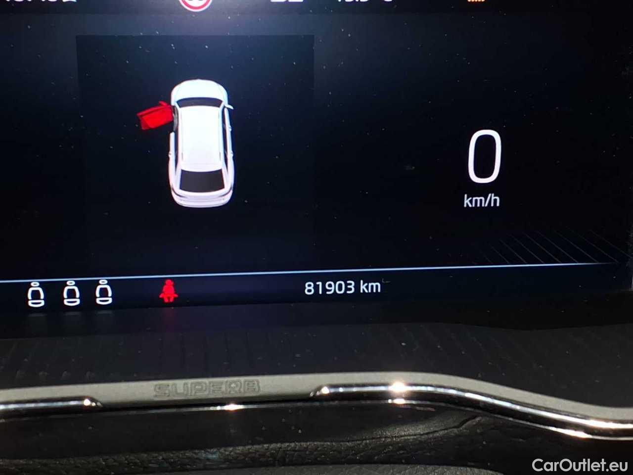 Skoda  Superb Combi 2.0 TDI 4x4 DSG L&K Automatic Diesel  112 #30