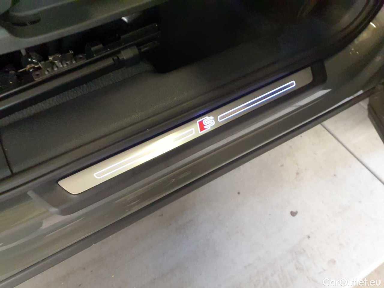 Audi  Q3 35 TDI Sportback S tronic S line Automatic Diesel  120 #23