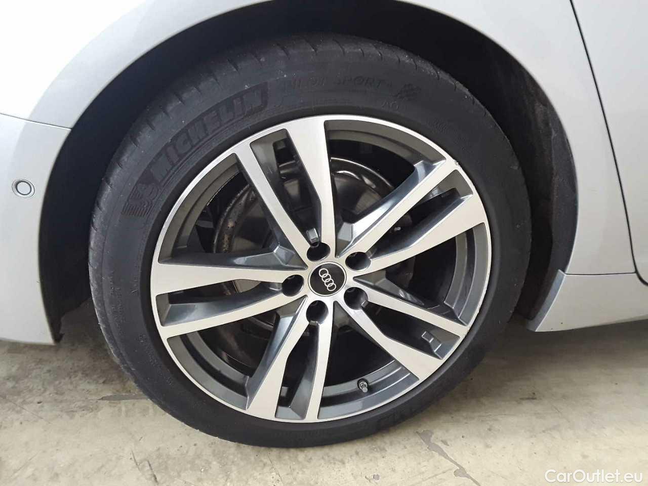 Audi  A6 Avant 40 TDI quattro S tronic Automatic Diesel/Electric  115 #29