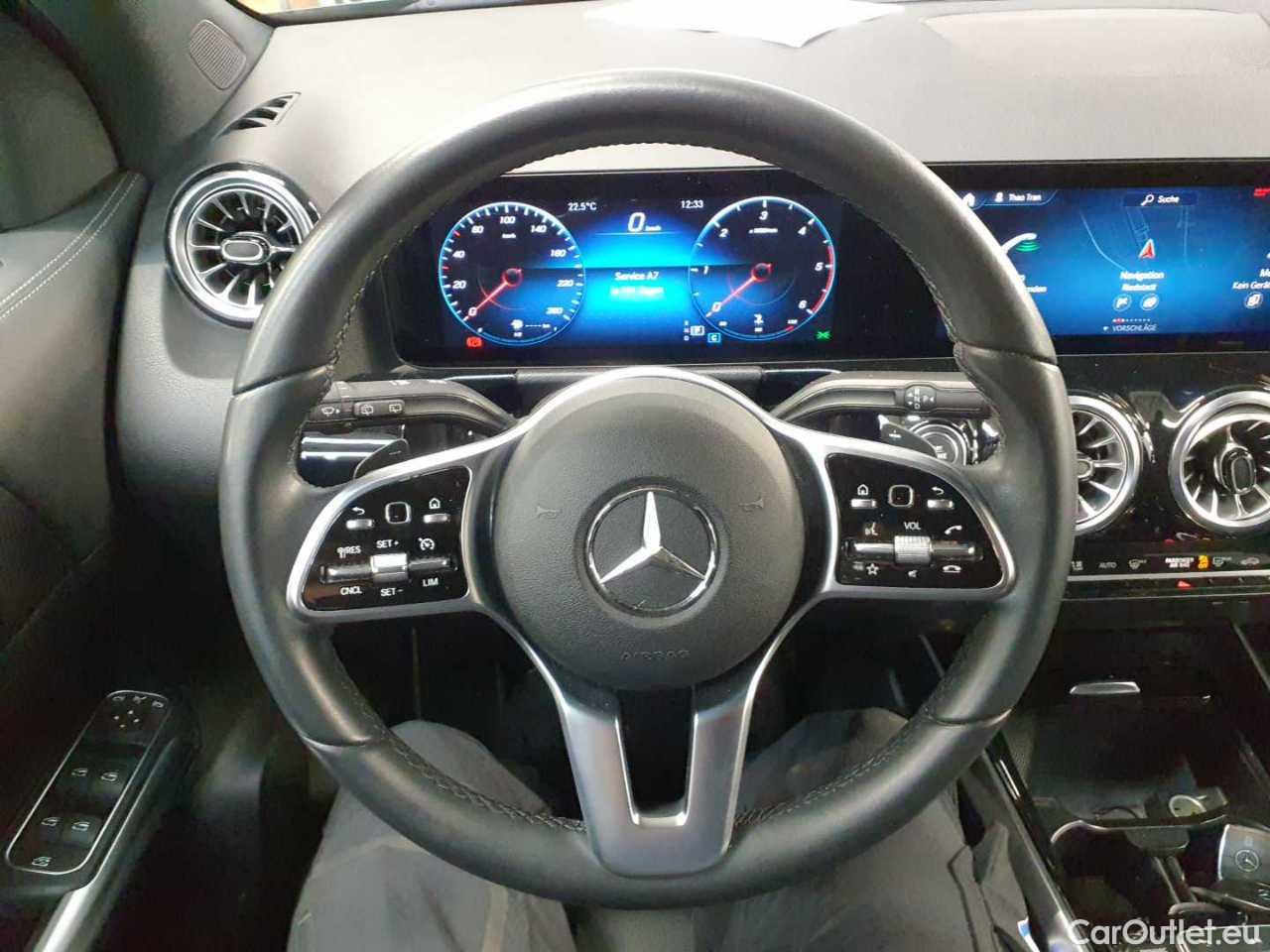 Mercedes  GLA 200 d 4Matic 8G-DCT Progressive Automatic Diesel  106 #13