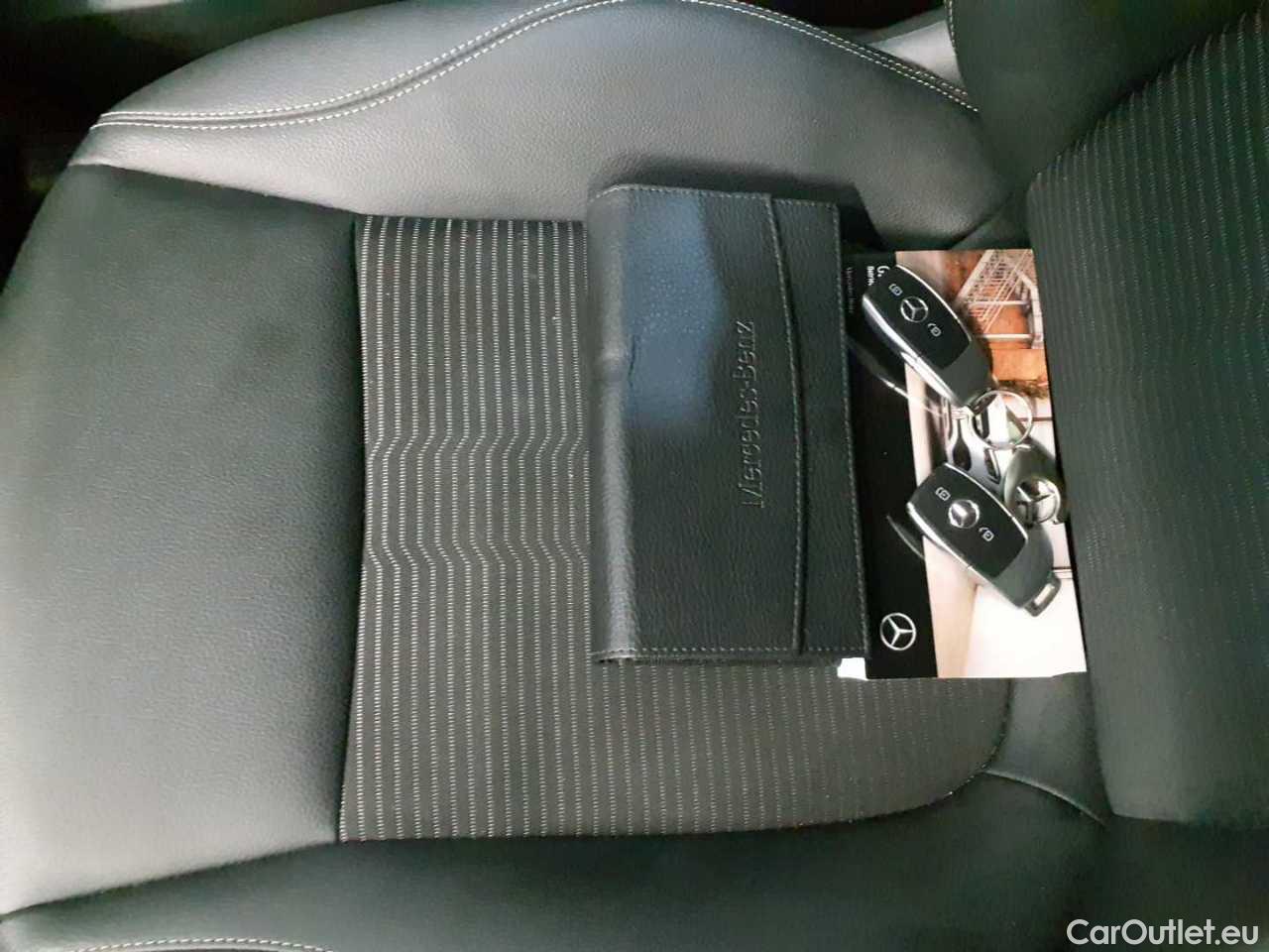 Mercedes  GLA 200 d 4Matic 8G-DCT Progressive Automatic Diesel  106 #26