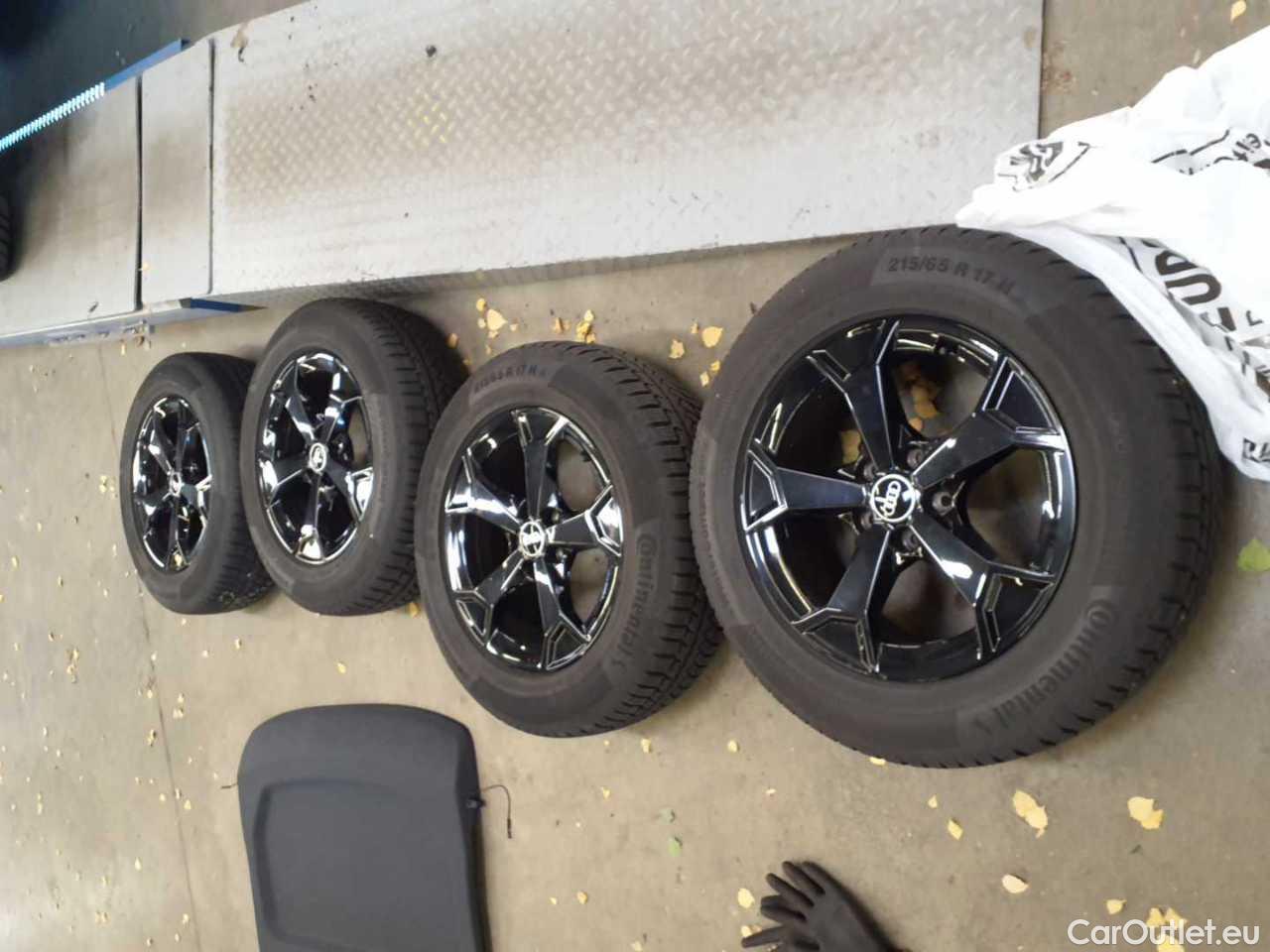 Audi  Q3 35 TDI Sportback S tronic S line Automatic Diesel  120 #11