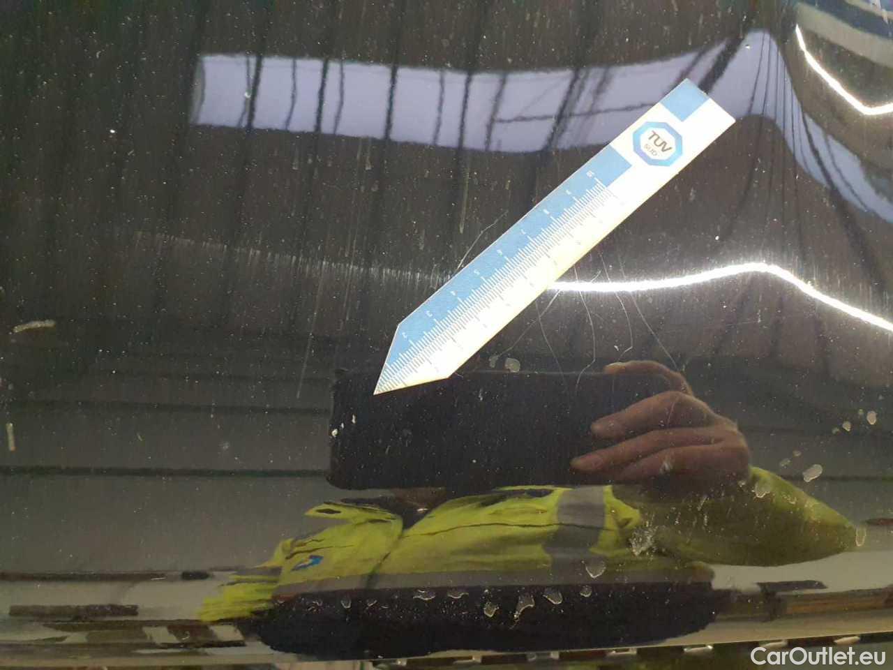 Mercedes  GLE 350 e 4Matic 9G-TRONIC AMG Line Automatic Petrol/Electric  130 #34