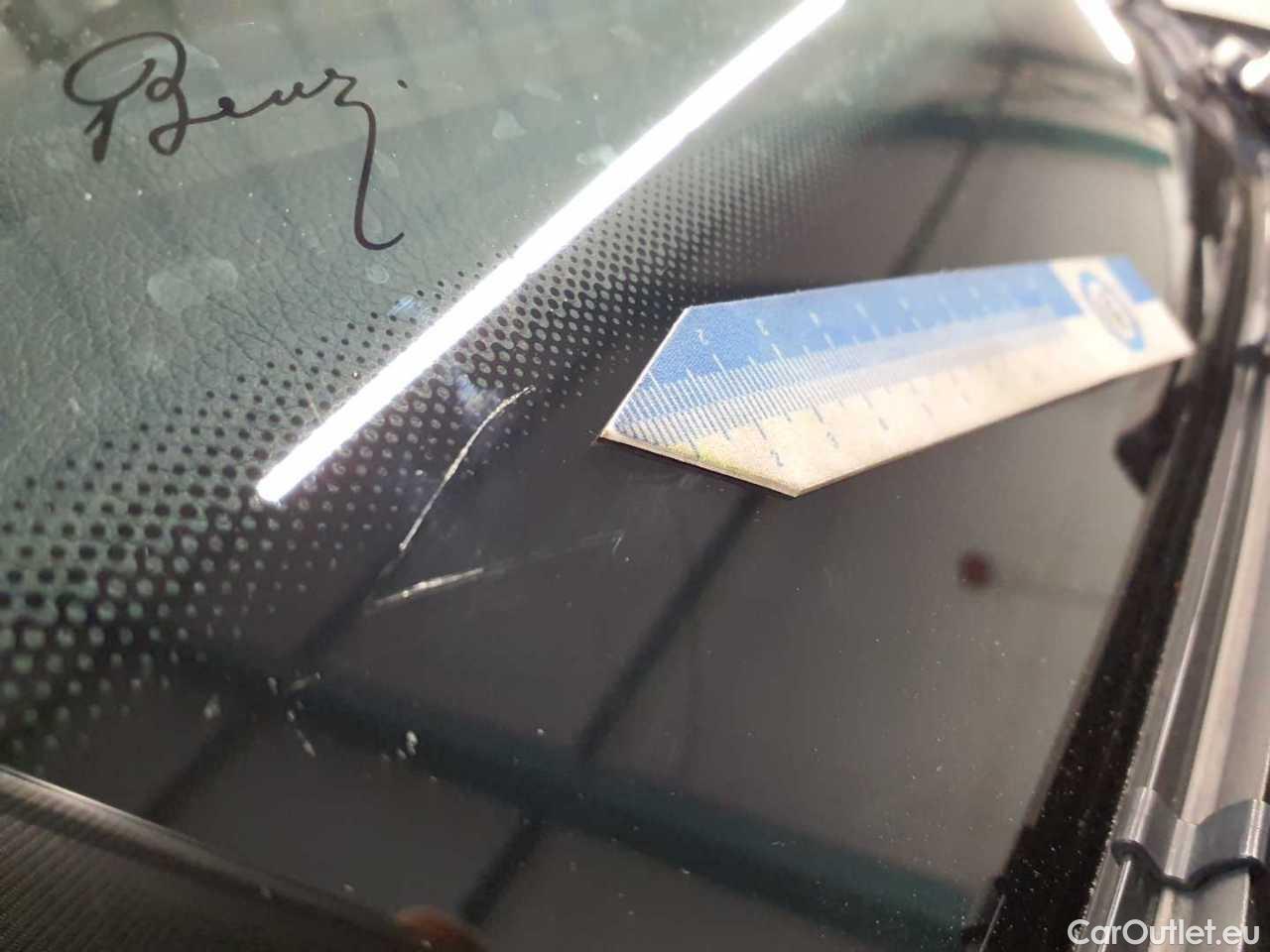 Mercedes  GLE 350 e 4Matic 9G-TRONIC AMG Line Automatic Petrol/Electric  130 #43