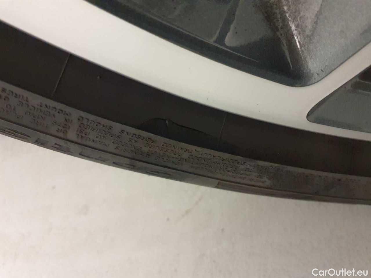 Audi  A5 Sportback 40 TFSI S tronic S line Automatic Petrol/Electric  114 #36