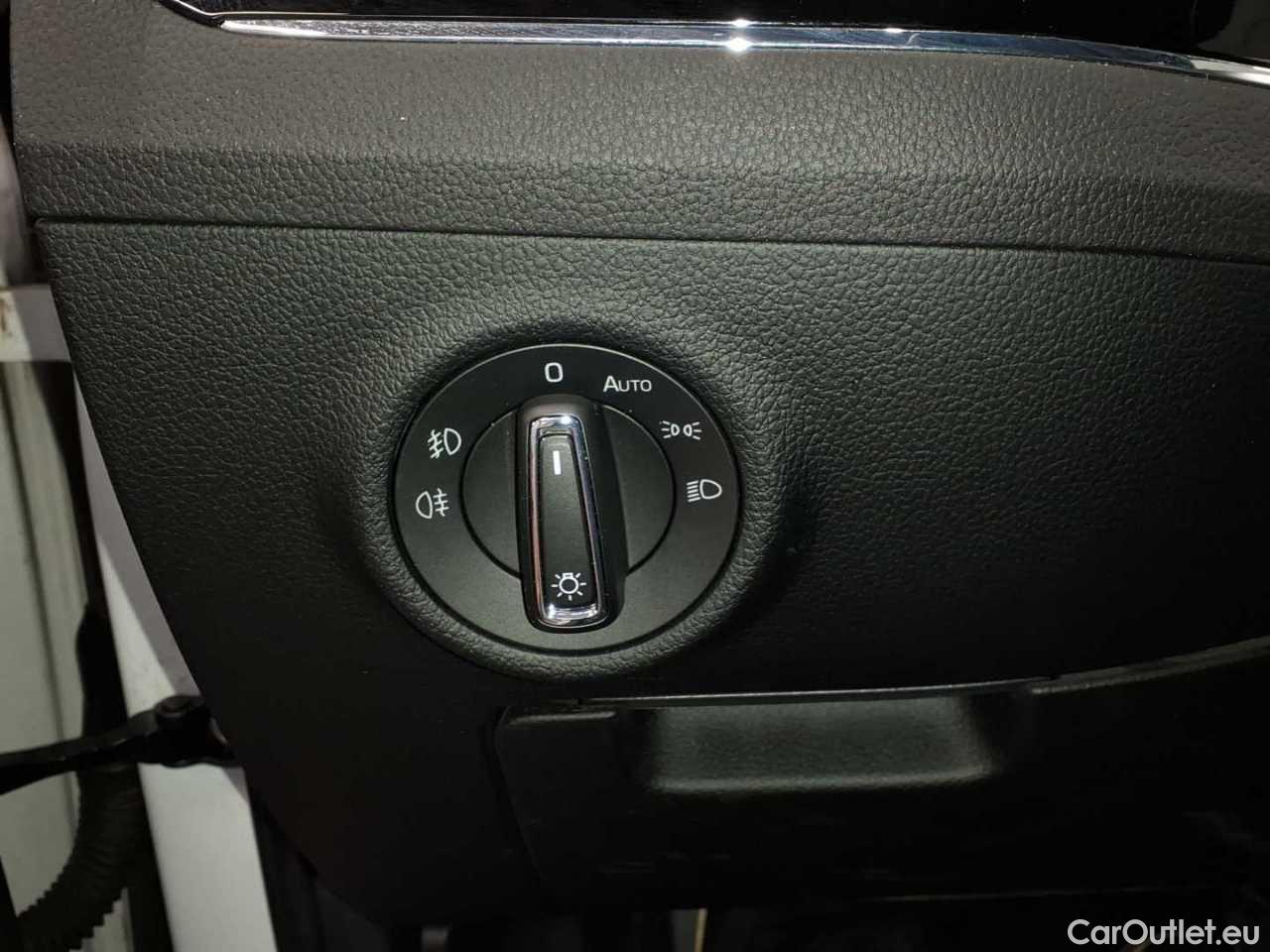 Skoda  Superb Combi 2.0 TDI 4x4 DSG L&K Automatic Diesel  112 #14