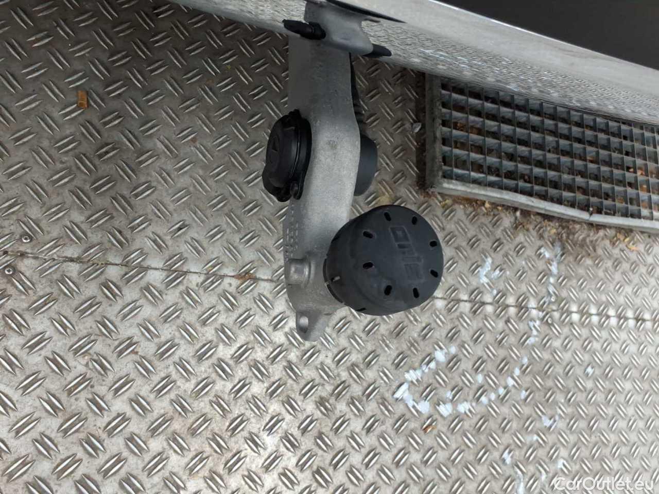 Mercedes  GLE 450 d 4MATIC 9G-TRONIC AMG Line Advanced Plus Automatic Diesel/Electric  132 #27