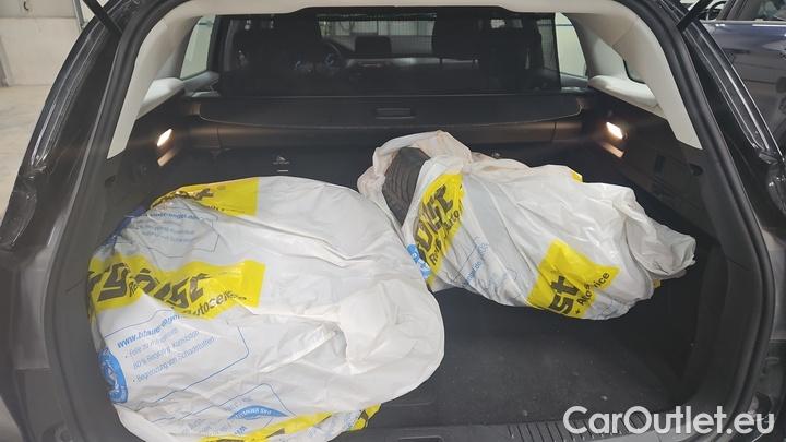 Ford  Focus 1,5 EcoBlue 88kW Cool & Connect Turnier #8