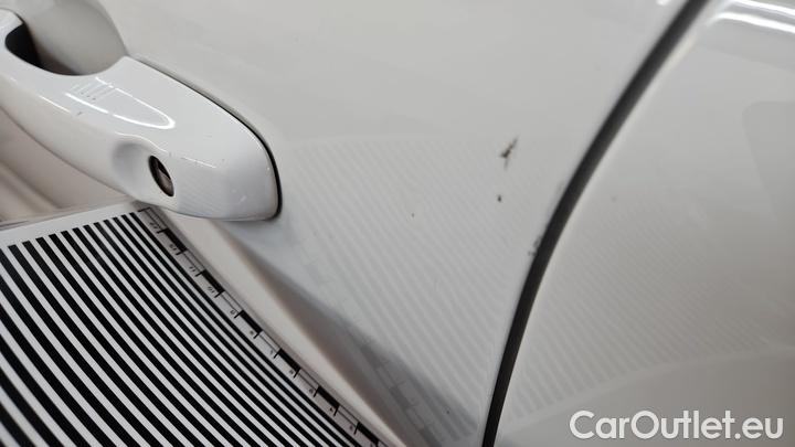 Ford  Kuga 2.0 EcoBlue Auto Titanium #26