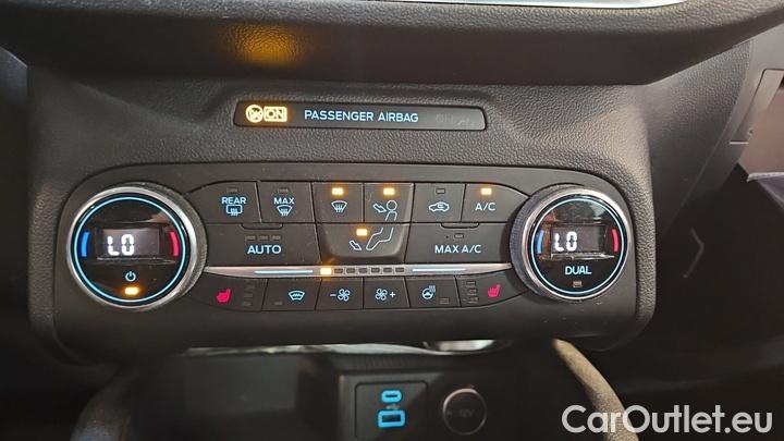 Ford  Kuga 2.0 EcoBlue Auto Titanium #14