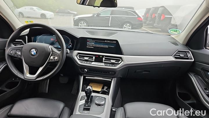 Bmw  Serie 3 320e Touring Advantage Automatic #6