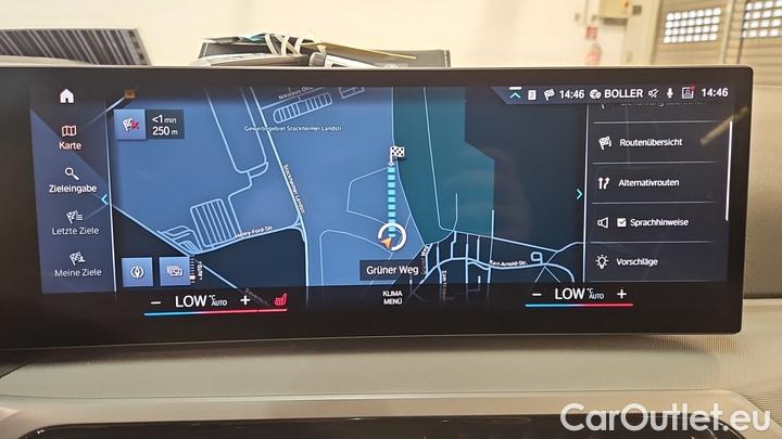 Bmw  Serie 3 318d Touring Auto #13