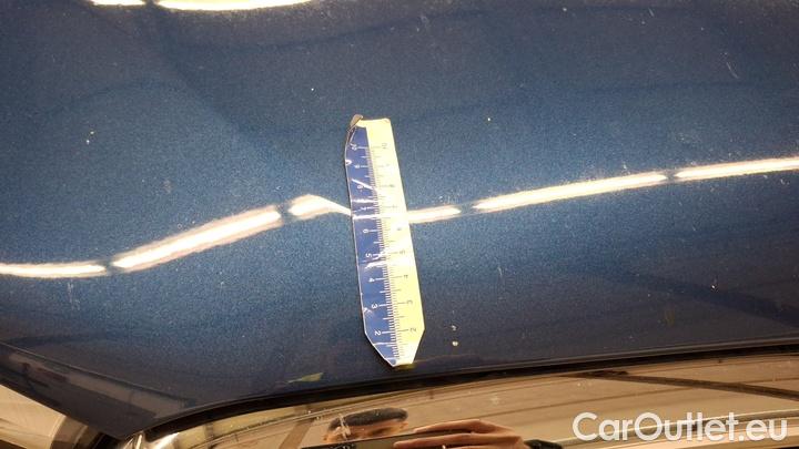 Bmw  Serie 5 520d xDrive Touring A #17