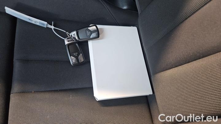 Audi  A4 35 TDI S tronic advanced Avant #12