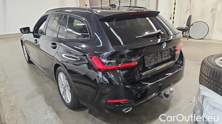 Bmw  Serie 3 318d Touring Auto #3