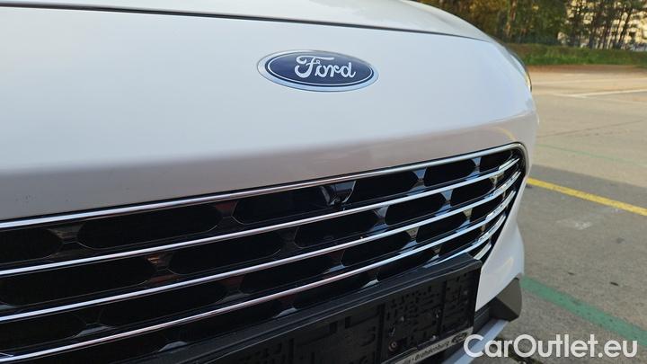 Ford  Kuga 2.0 EcoBlue Auto Titanium #27