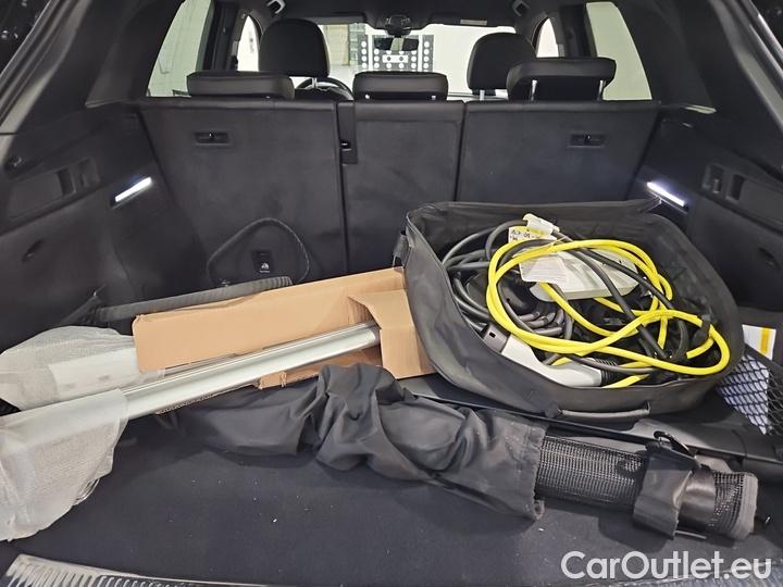 Audi  Q5 55 TFSI e S tronic quattro #8