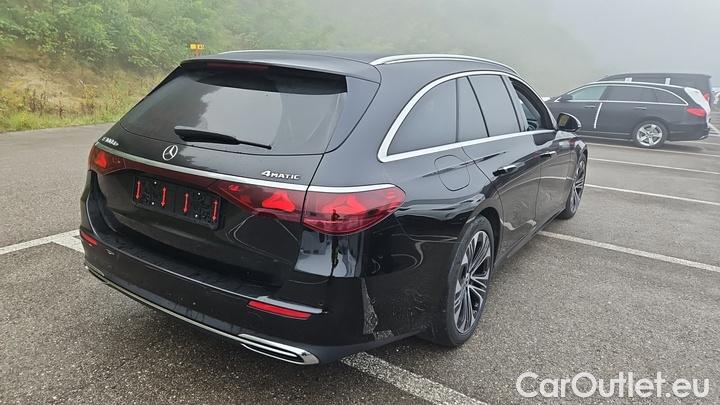 Mercedes  E-Klasse E 300 de 4MATIC T Autom. #4