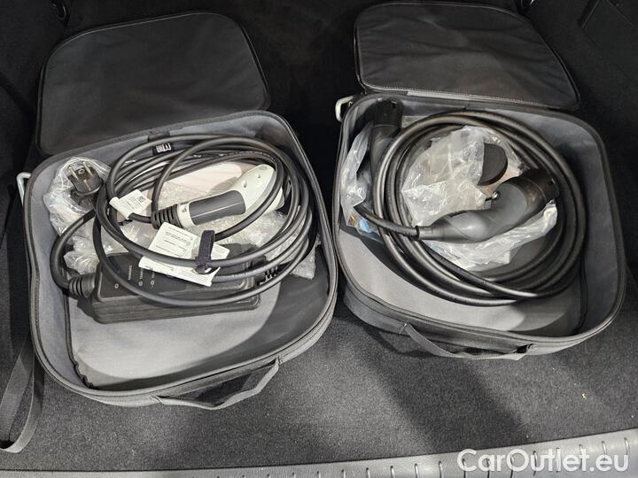 Mercedes  C-Klasse C 300 e T Autom. #22