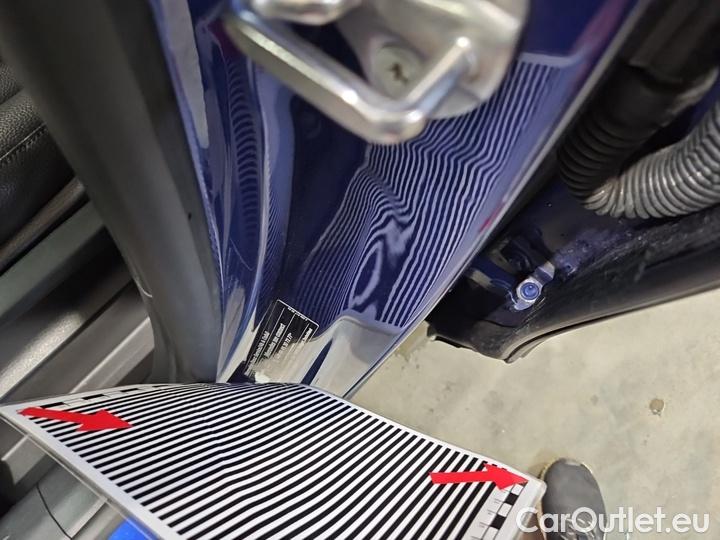 Mercedes  GLB  200 d DCT #17