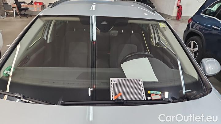 Volkswagen  Passat 2.0 TDI SCR Business Variant #16