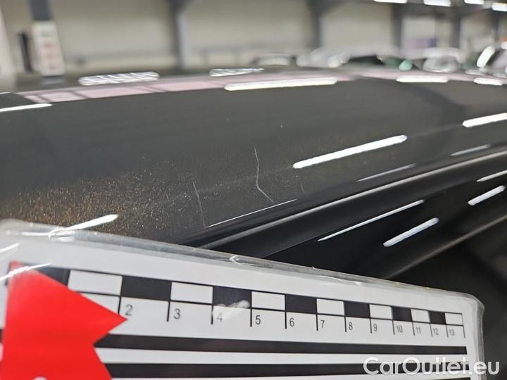 Bmw  Serie 3 330e M Sport Automatik #32