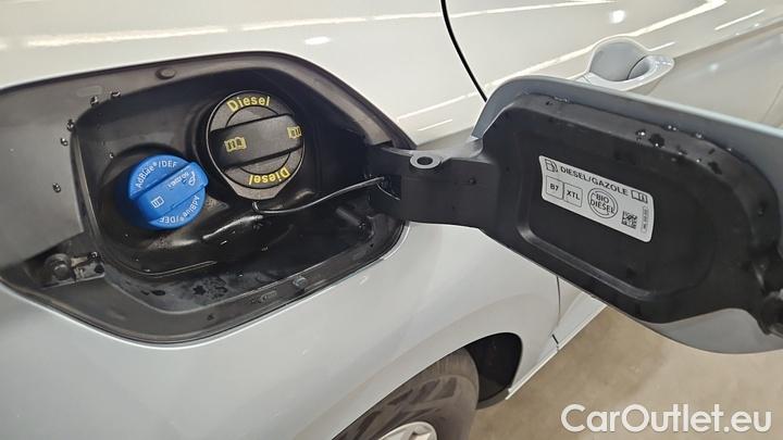 Volkswagen  Passat 2.0 TDI SCR Business Variant #15