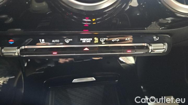 Mercedes  CLA-Klasse CLA 200 d Shooting Brake #14