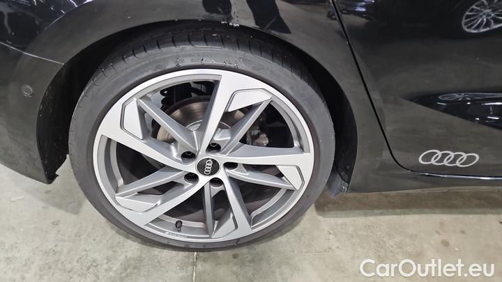 Audi  A3 35 TDI S tronic edition one Sportback #10