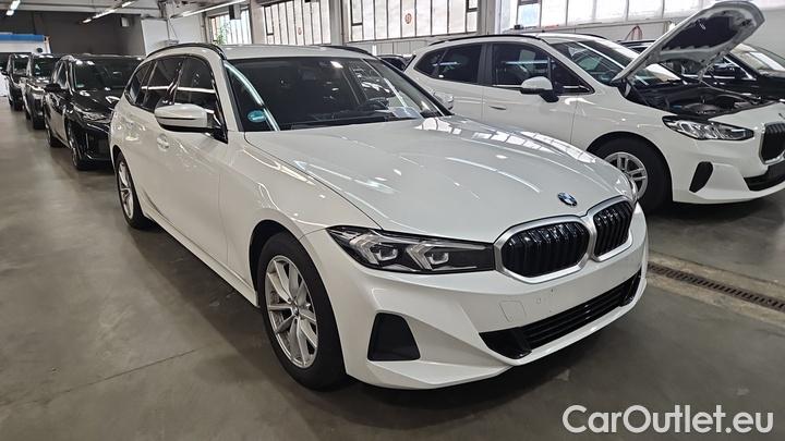 Bmw  Serie 3 320d xDrive Touring Automatic #2