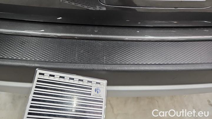 Ford  Kuga 2.5 Duratec PHEV Titanium CVT #22