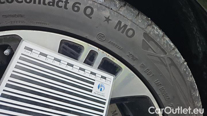 Mercedes  E-Klasse E 300 de 4MATIC T Autom. #18