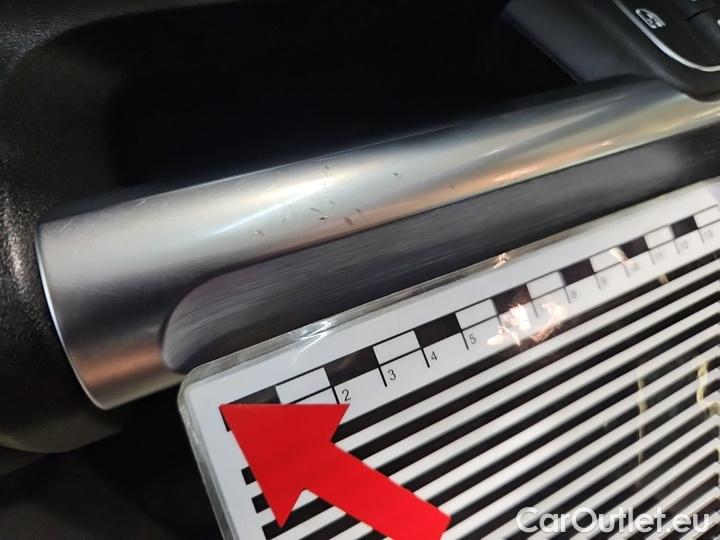 Mercedes  GLB  200 d DCT #18