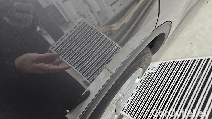 Ford  Kuga 2.5 Duratec PHEV Titanium CVT #26