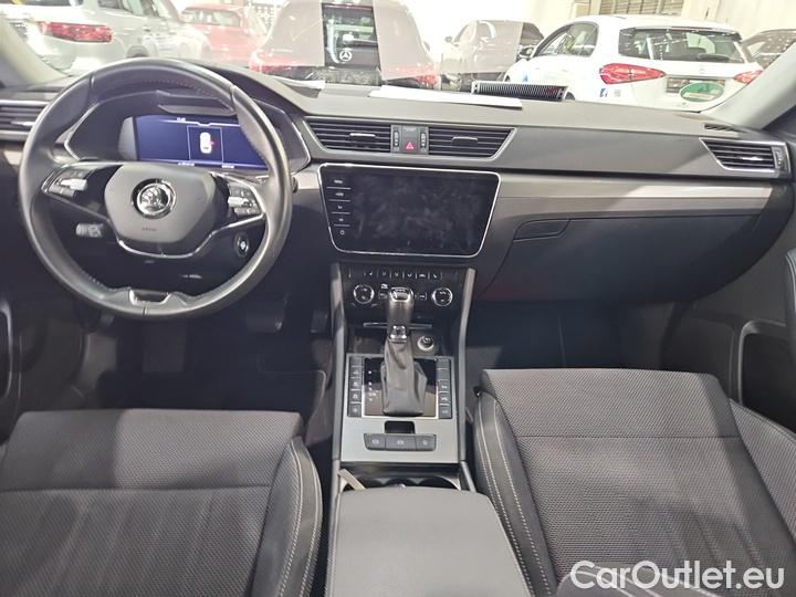 Skoda  Superb 1.4 TSI iV DSG STYLE COMBI #6