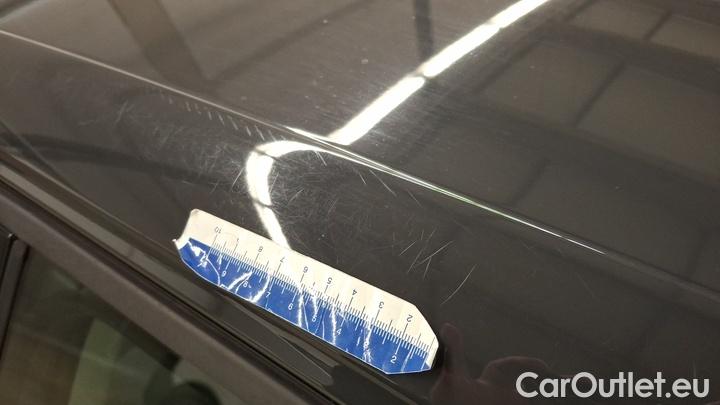 Volkswagen  Golf  2.0 TDI SCR 85kW Life #27