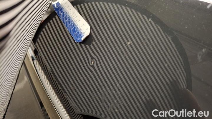 Volkswagen  Golf  2.0 TDI SCR 85kW Life #26