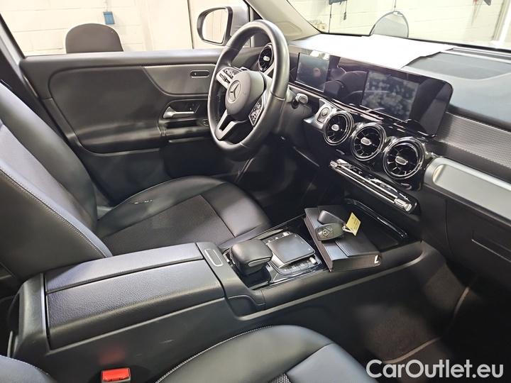 Mercedes  GLB  200 d DCT #7