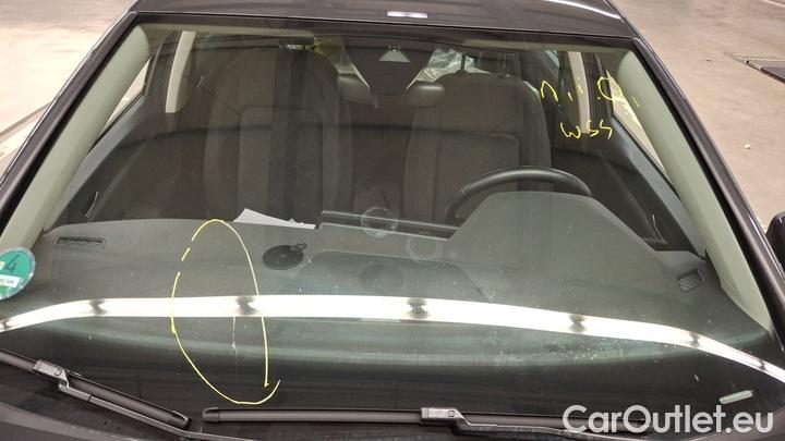 Volkswagen  Golf  2.0 TDI SCR 85kW Life #16