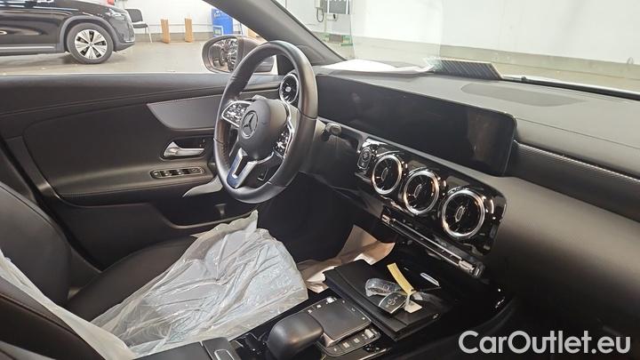 Mercedes  CLA-Klasse CLA 200 d Shooting Brake #7