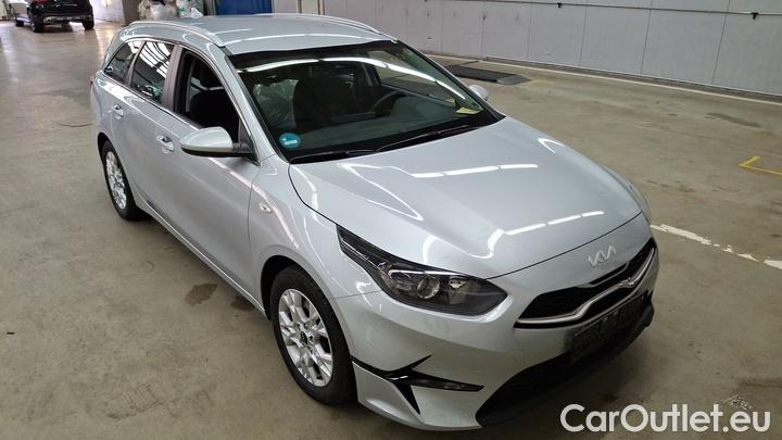 KIA  Cee'd 1.6 CRDi MHEV 100kW DCT Vision SW #2