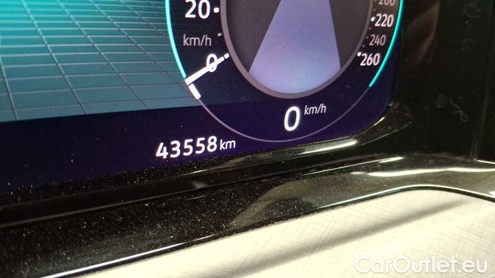 Volkswagen  Golf  2.0 TDI SCR 147kW DSG 4MOTION Alltrack #9